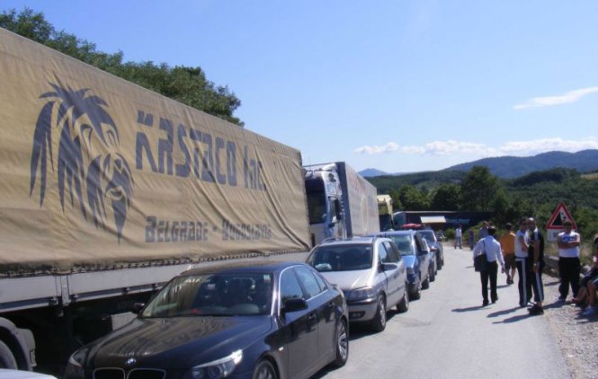 Gužve na Merdaru, čeka se više sati