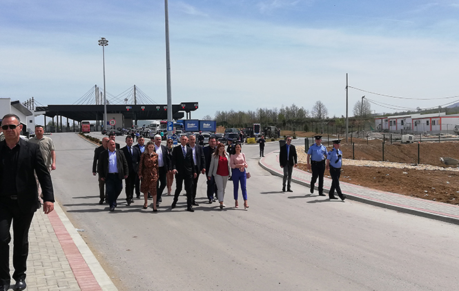 SLS na Merdaru: Mi ne radimo protiv Srbije