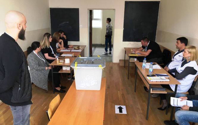 CIK: Izlaznost do 11h 16,4% birača