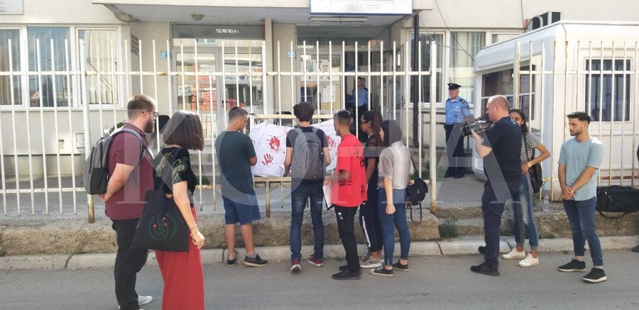 Kosovo Polje: Protest zbog „policijskog nemara“ u slučaju ubistva dvanaestogodišnjaka
