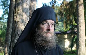 Božić u Visokim Dečanima: Svetinja koja okuplja i povezuje ljude