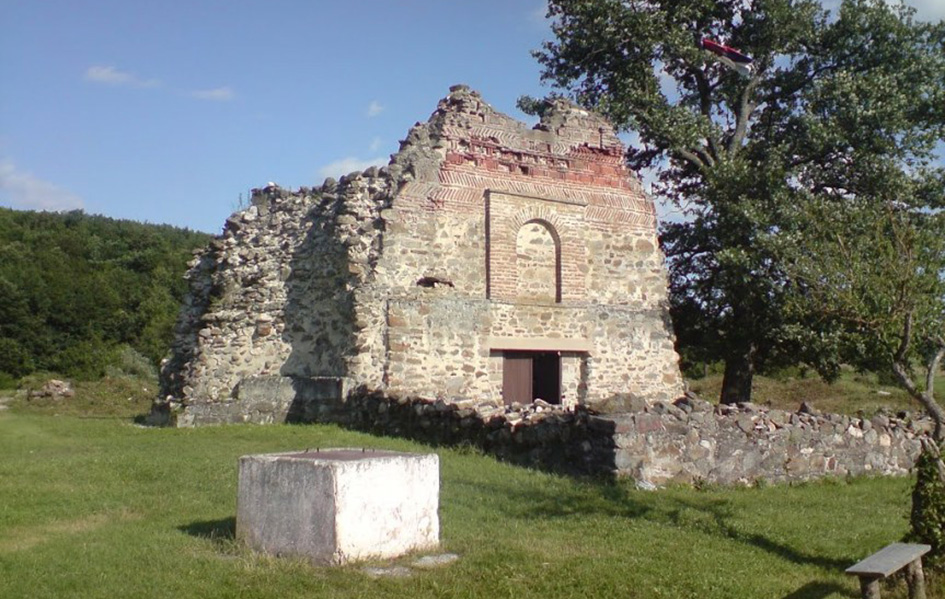 Prvi sabor na temeljima manastira Ubožac u Kosovskoj Kamenici