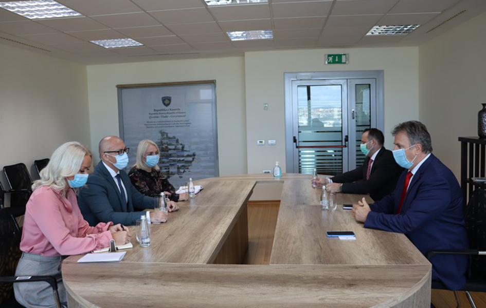 Rakić sa ambasadorima Finske i Mađarske