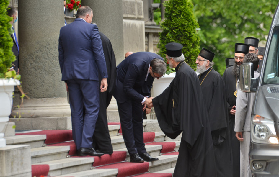 Vučić sa episkopima o Kosovu i RS