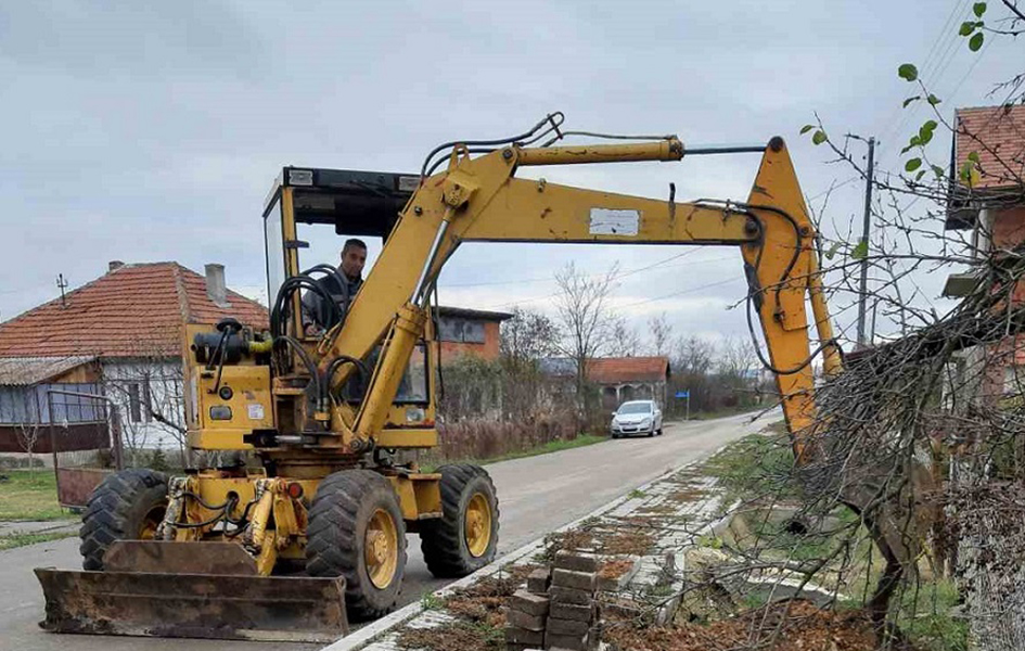 U toku je sanacija kvara na vodovodnoj mreži u Gračanici