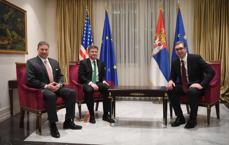 Vučić sa Eskobarom i Lajčakom: Srbija odgovorna, Priština izbegava obaveze