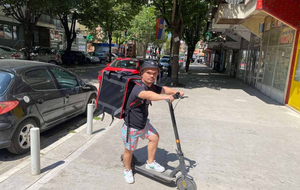 Služba dostave sa jedinstvenim vlasnikom