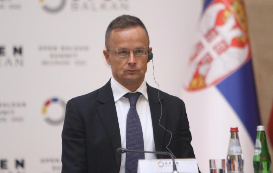 Sijarto: General Kajari uradio veliki posao u sprečavanju konflikta