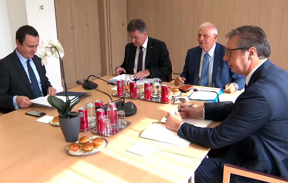 Francuska, Nemačka i Poljska u potpunosti podržavaju dijalog Beograda i Prištine