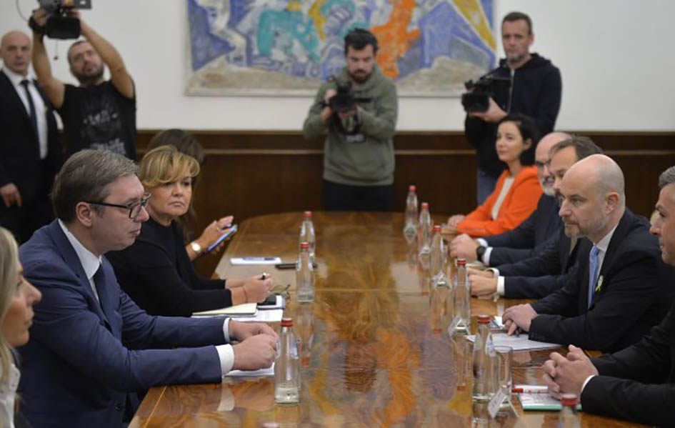 Vučić: Srbija ostaje na evropskom putu, kao nezavisna i suverena zemlja