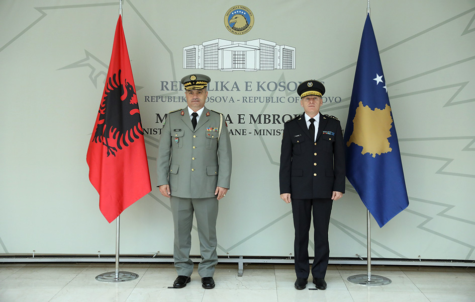 Načelnik Generalštaba Oružanih snaga Albanije u poseti Kosovu