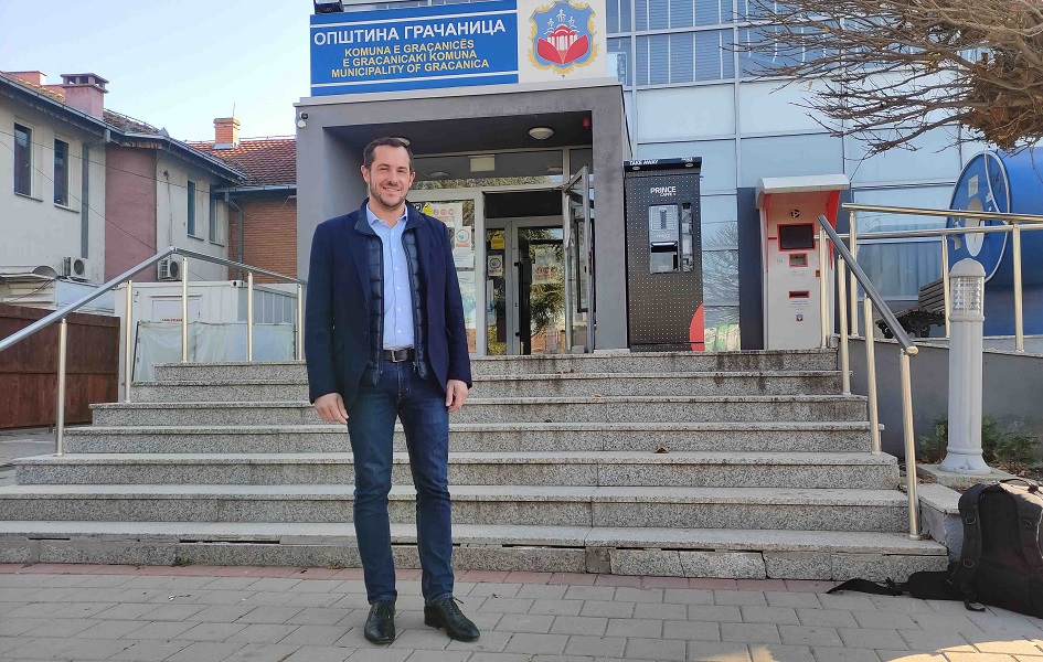 Bej: Srbi na Kosovu su građani drugog reda