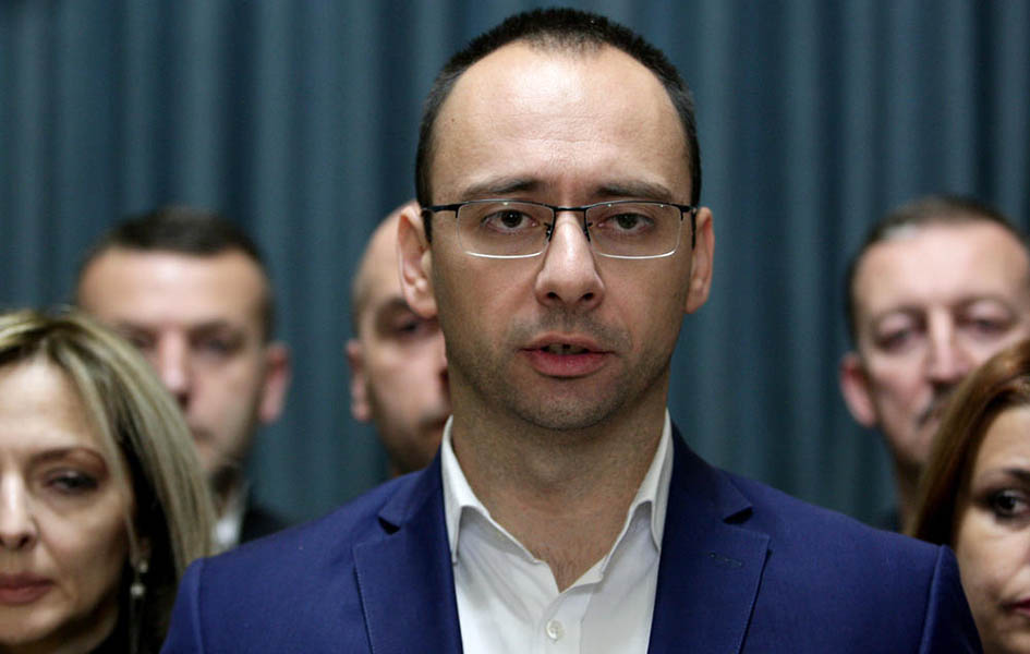 Simić: Srbi neće biti dekor u prištinskim institucijama