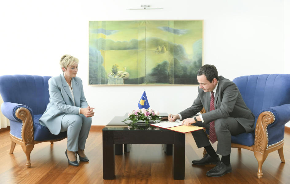 Ardita Sinani u delegaciji Kosova u Briselu