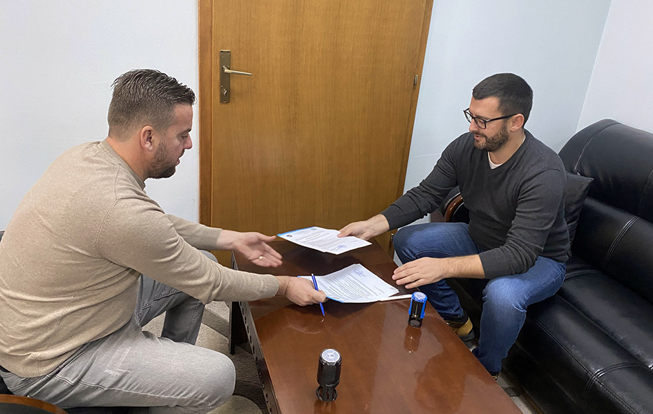 Opština Orahovac i Radio Goraždevac potpisali memorandum o saradnji
