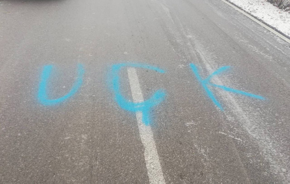 Grafiti UČK ispisani na Brezovici