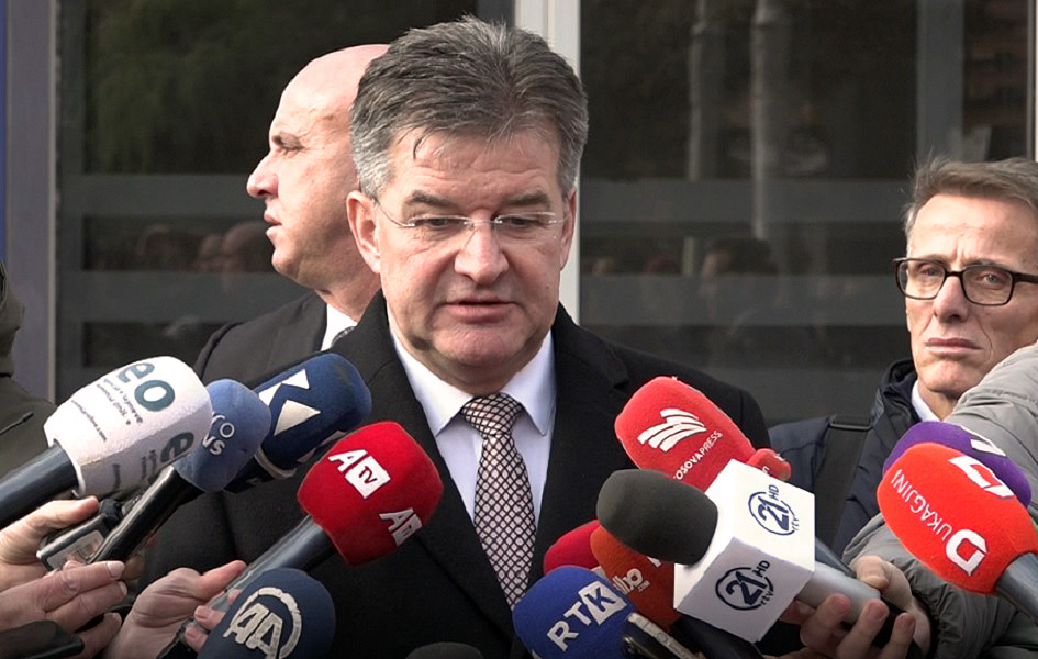 Lajčak: Nije dobro što postoji bezbednosni vakuum na severu