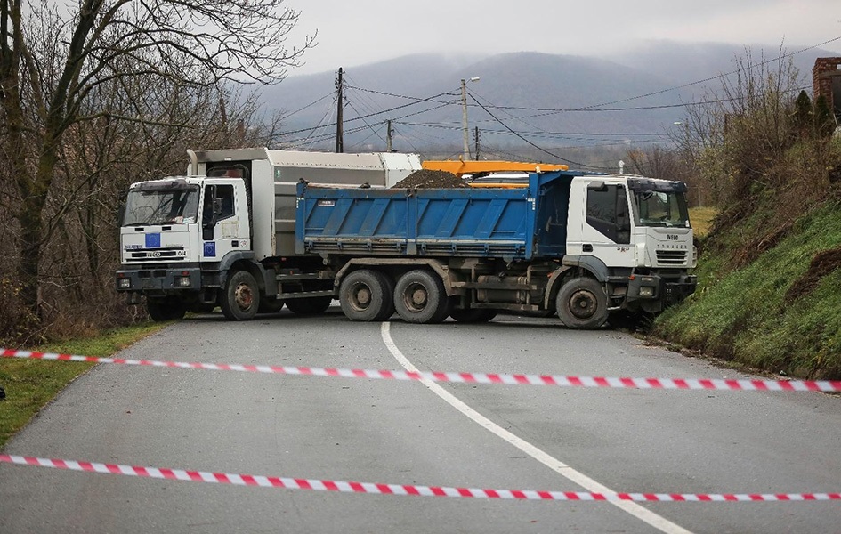 Srbi na severu Kosova i dalje na barikadama