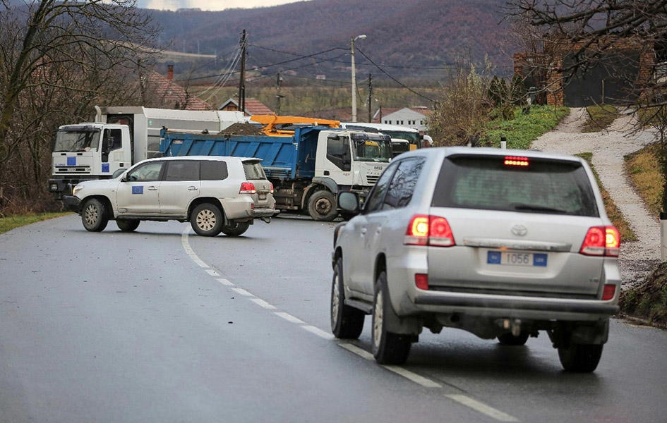 EULEKS: Uznemireni smo prisustvom naoružanih i maskiranih pojedinaca i grupa