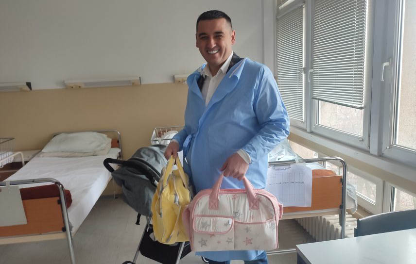 Spirić: Kolica i pokloni za novorođene bebe