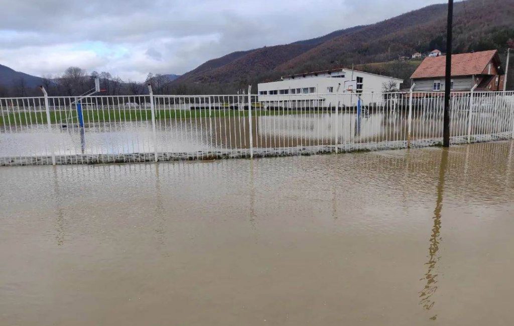 Proglašena vanredna situacija u Zubinom Potoku