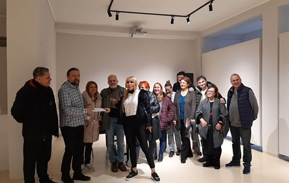 UNS: Prva donacija za novinarski dom u Gračanici Novinari u poseti kolegama sa Kosova (Foto UNS)
