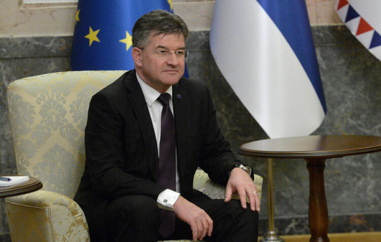 Lajčak i sa opozicijom, na sastanku šest predstavnika Miroslav Lajčak (TANJUG/ ZORAN ŽESTIĆ)