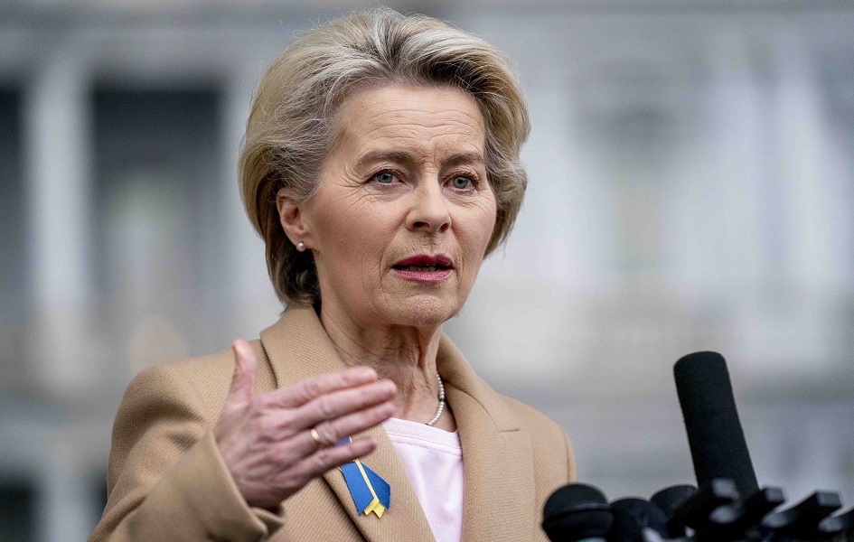 Fon der Lajen: Srbija i Kosovo da iskoriste trenutak i prihvate plan EU Ursula Fon der Lajen (Foto AP Photo/Andrew Harnik)