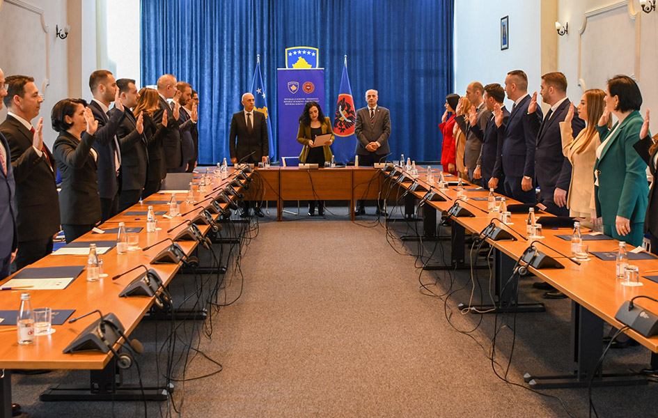 Osmani imenovala tužioce sa početnim mandatom Polaganje zakletve (Foto Predsedništvo Kosova)