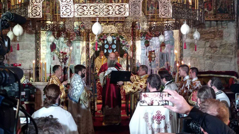 Ustoličenje patrijarha Porfirija u Pećkoj patrijaršiji (Foto arhiva Kim)