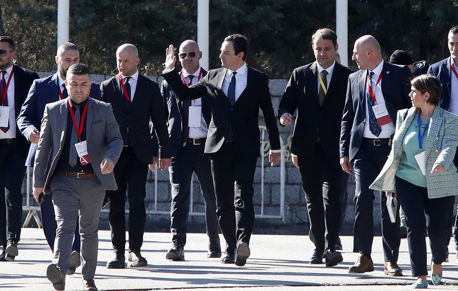 „Kosovo u Ohridu bilo kreativno sa predlozima, druga strana ih odbila“ Aljbin Kurti u Ohridu (Foto Tanjug/AP)