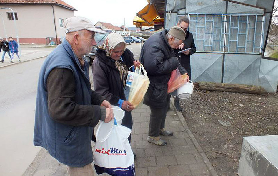 Narodne kuhinje na Kosovu hrane više od 2.000 ljudi Ilustracija (Foto HO "Majka Devet Jugovića)