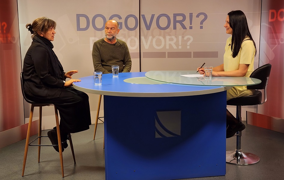 Ivana Dimić: U Gračanici kao kod kuće. Todorović: Uvređeni smo jer živimo u aparthejdu Ivana Dimić i Nenad Todorović u emisiji Dogovor (Foto Kim)