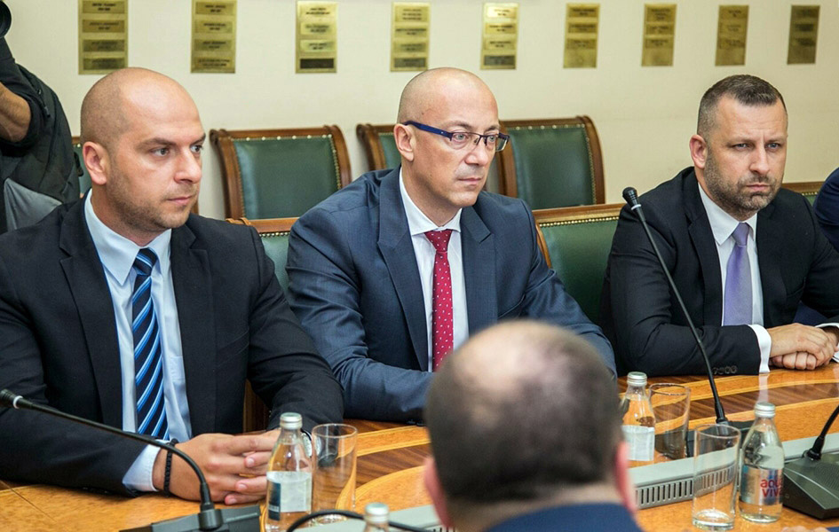 Srpska lista sa Lajčakom o bezbednosnoj situaciji, izborima i eksproprijaciji Predstavnici Srpske liste (Foto RSE/Vesna Anđić)