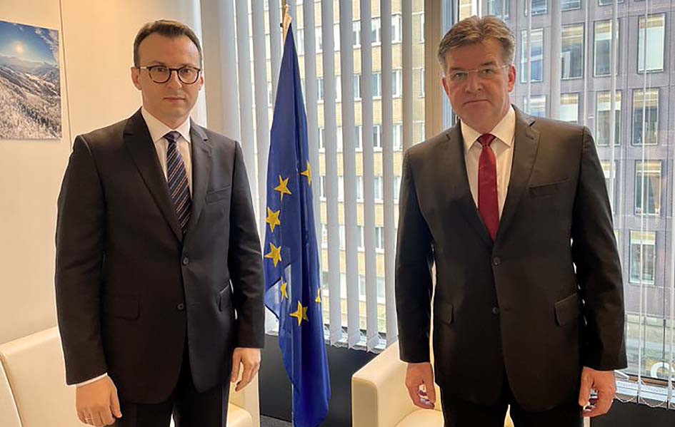 Petković se sastao sa Lajčakom uoči nove runde dijaloga sa Prištinom Petković i Lajčak (Foto Tviter, M.Lajčak)