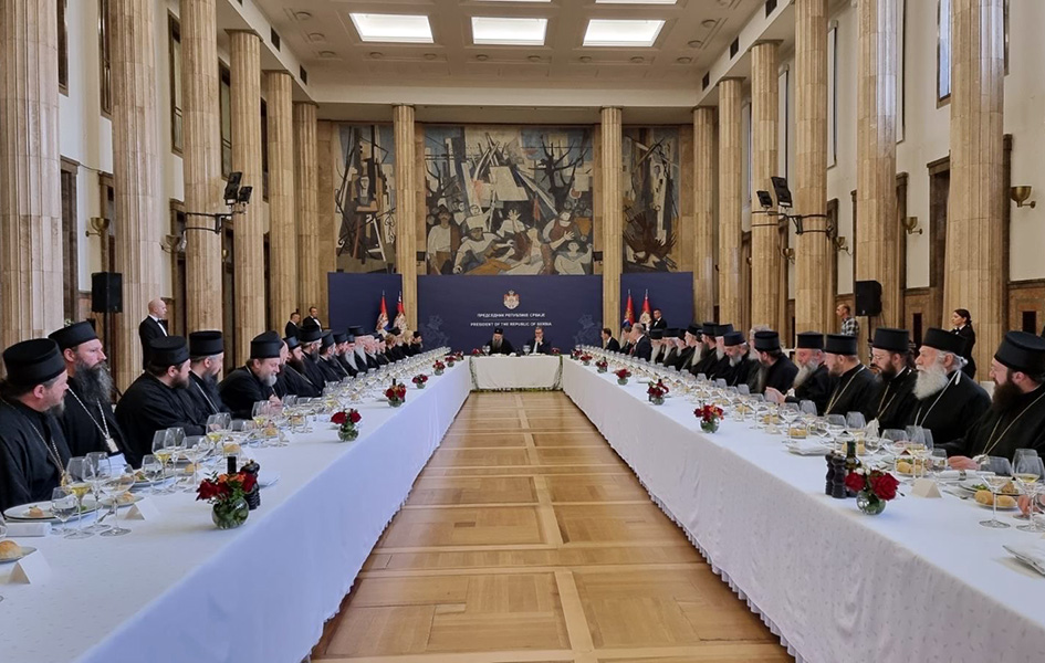 Članovi Sabora SPC na prijemu kod predsednika Srbije Aleksandra Vučića (Foto SPC)