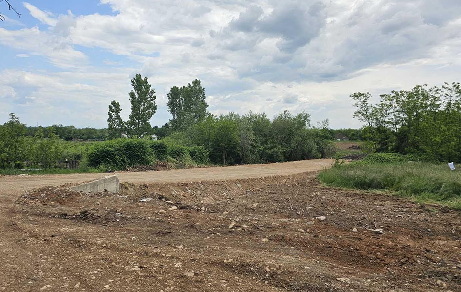 Porušena kuća povratnika Milorada Đokovića uprkos odluci suda da mu se vrati Plac na kome se nalazila kuća Milorada Đokovića (Foto Radio Goraždevac)