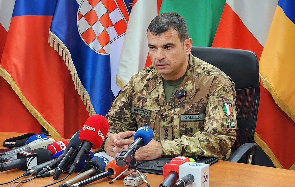 KFOR: Protest je počeo mirno, ali je kasnije postao nasilan