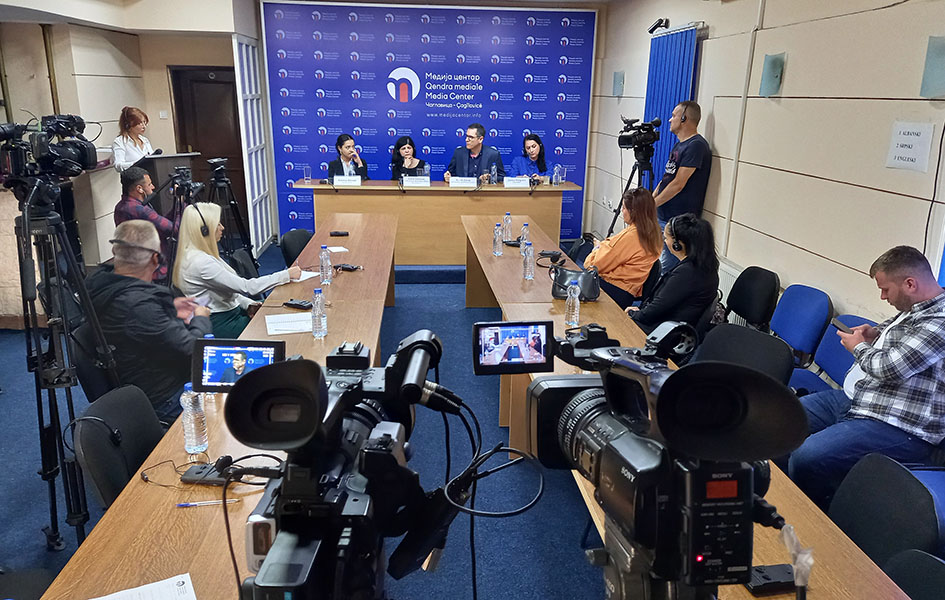 Zarići: Napadnuta 23 novinara. Vorgučić: Nikada teže izveštavati sa severa