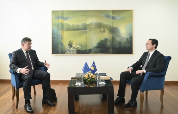 Kurti Lajčaku: Kaznene mere EU protiv Kosova nepravedne