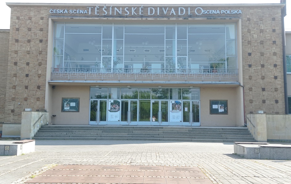Mitrovica između Češke i Poljske