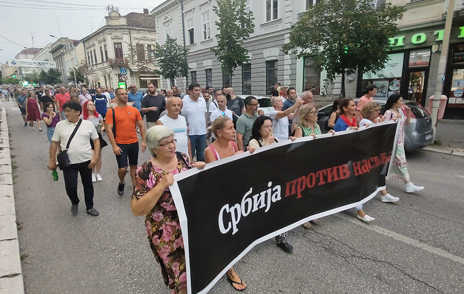 Protesti protiv nasilja u više gradova Srbije