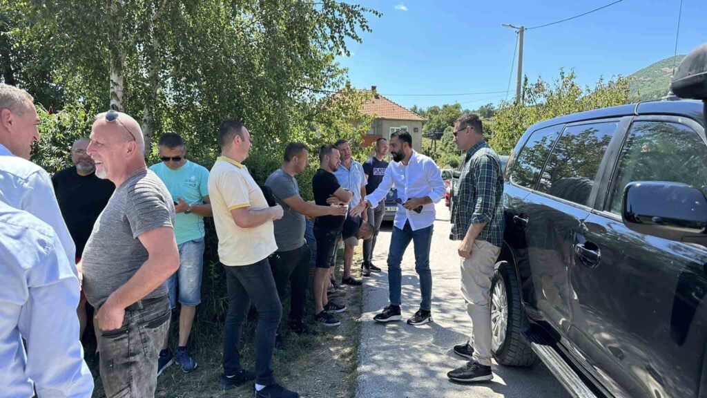 Rašić i Krasnići posetili Lešak i Leposavić