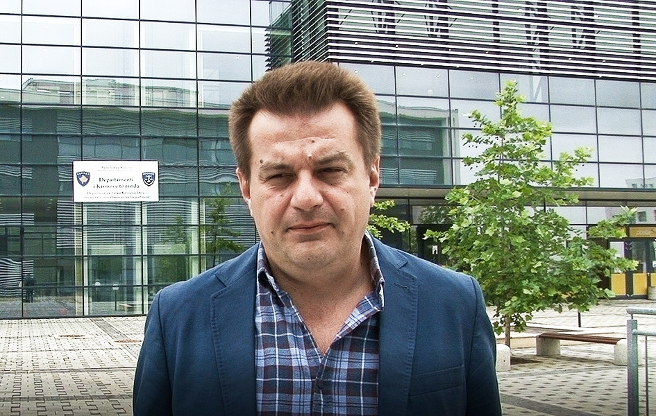 Advokat Vasić poziva Kurtija da bude svedok odbrane uhapšenom zatvorskom čuvaru
