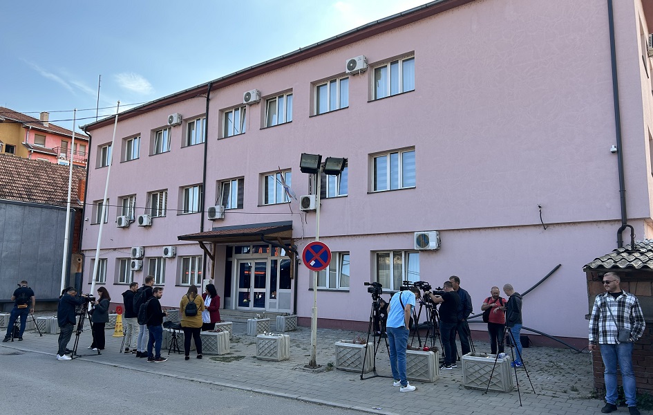 Ističe rok za iseljenje iz zgrade u Bošnjačkoj, zaposleni proveli noć na radnim mestima