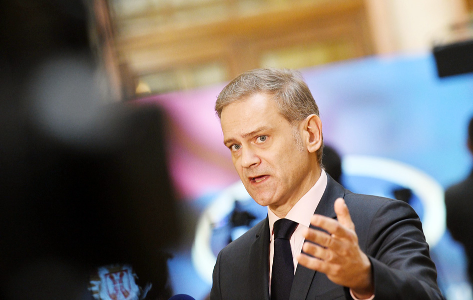 Stefanović: Dijalog stoji u mestu, vlast želi da Srbija ostane izolovana
