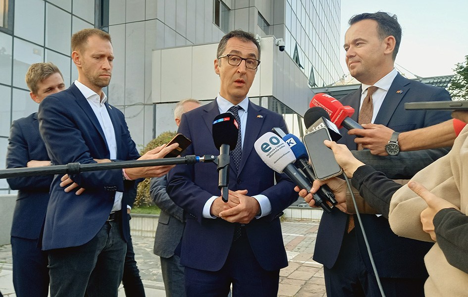 Ozdemir: Put napred da vodi ka poštovanju kosovske nezavisnosti