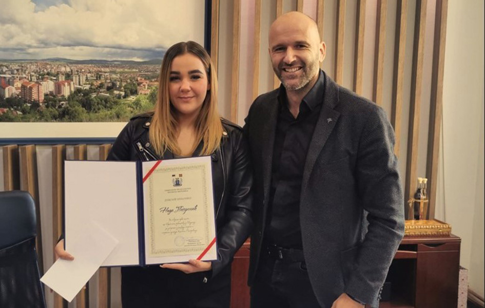 Nadi Petronić zahvalnica i nagrada PO Opštine Kosovska Mitrovica