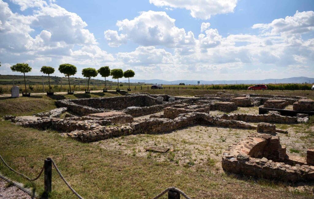 Čeku: Započeta eksproprijacija imovine na arheološkom lokalitetu Ulpijana