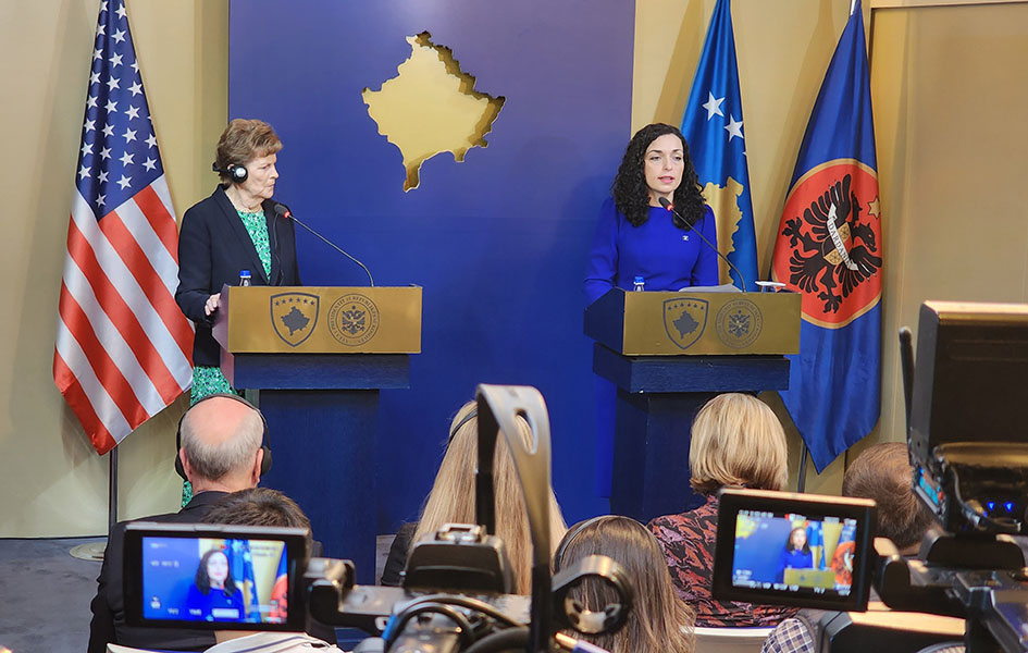 Osmani sa američkim senatorima: Srbija da preda teroriste Kosovu